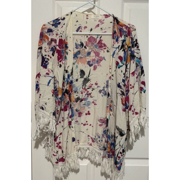 Umgee Tops - Umgee Gray Floral Long Open Front Kimono Top Silky Polyester Sz L Fringe O/S